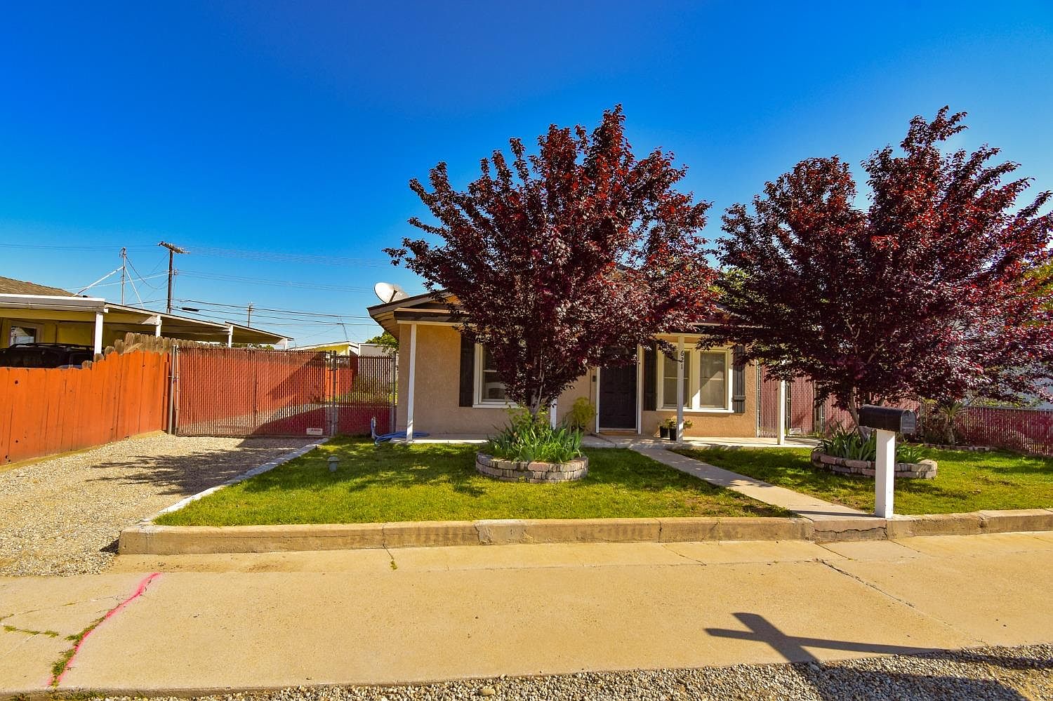621 Lincoln Ave, Clovis, CA 93612 Zillow