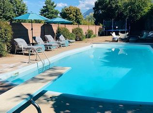 6409 Cranbrook St NE, Albuquerque, NM 87111