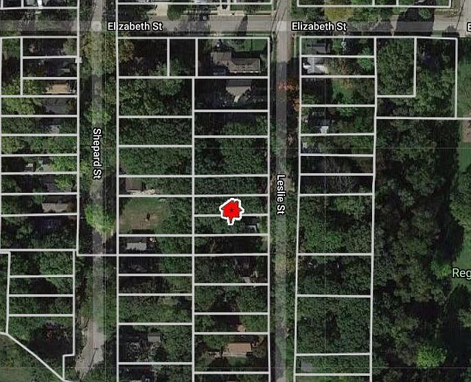 2nd image of 628 Leslie St