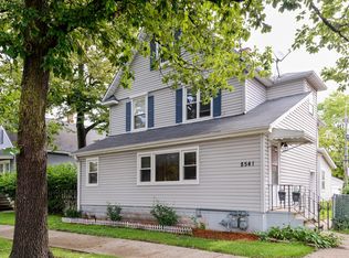 8541 Callie Ave, Morton Grove, IL 60053