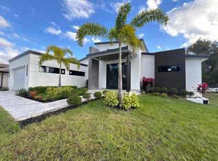 1882 Coral Point Dr, Cape Coral, FL 33990