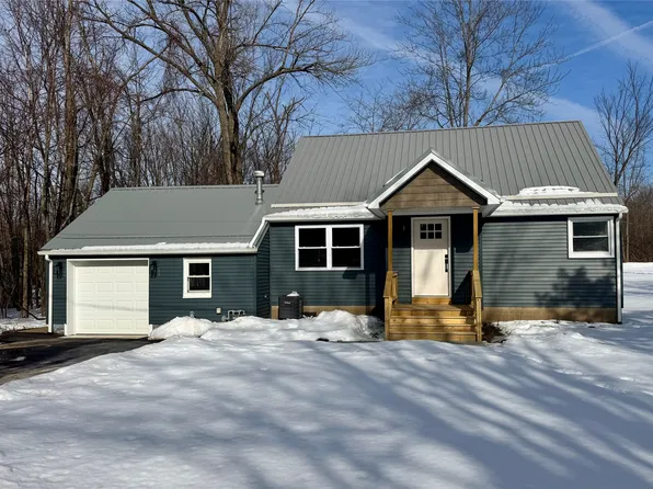 1155 Villa Sites Ave, Harborcreek, PA 16421