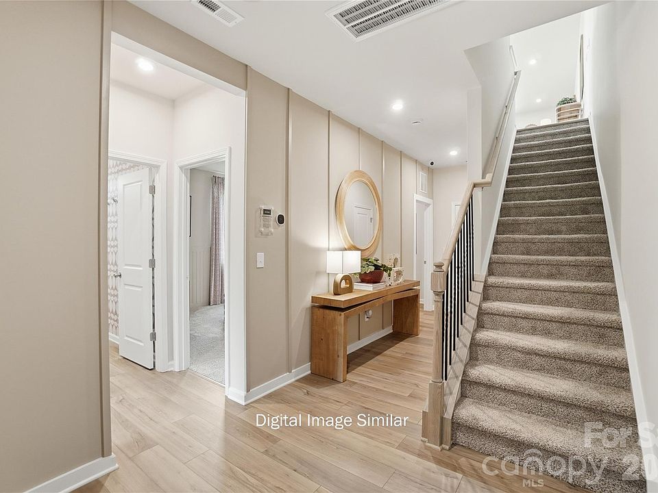 1st image of 731 Flatiron Dr #161