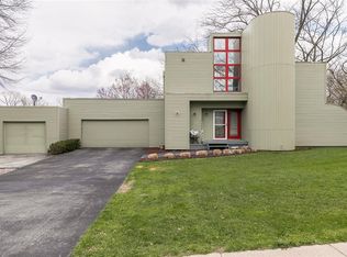 136 Tomahawk Trl SE, Cedar Rapids, IA 52403