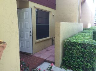 1478 NW 97th Ter, Pembroke Pines, FL 33024