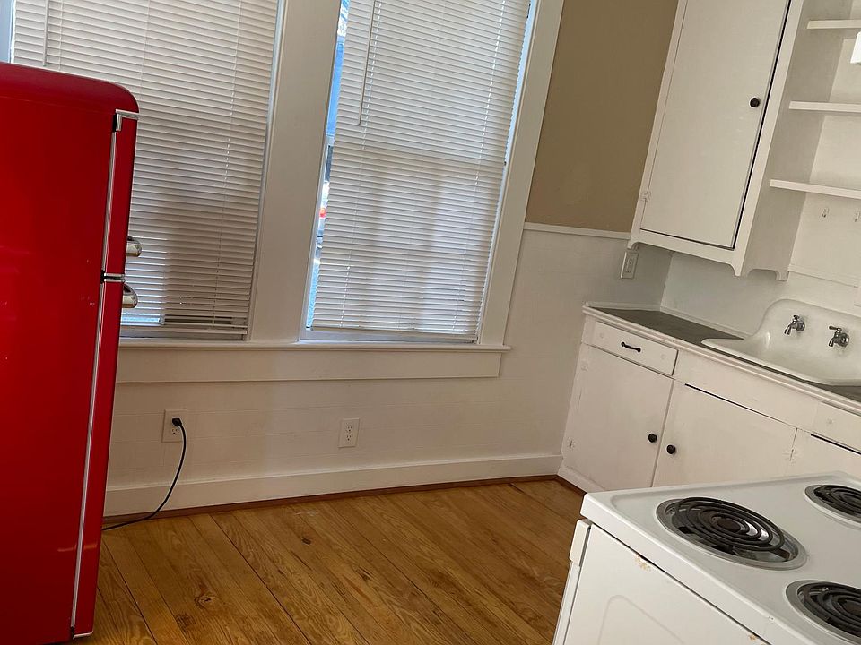 2nd image of 157 E State St APT 5