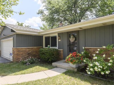 3575 S Cottonwood ROAD, New Berlin, WI, 53151