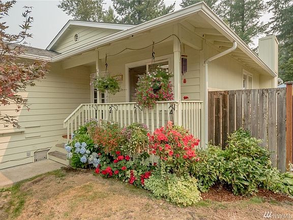 3rd image of 23817 44th Avenue Ct E