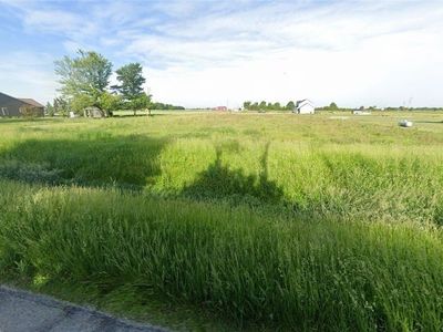 2038 Hanley Rd, Genoa, OH, 43430
