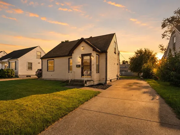 3418 Charlotte St, Erie, PA 16508