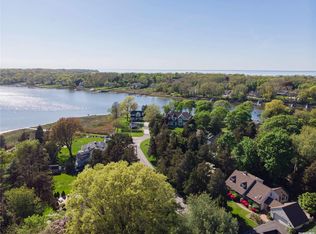 9 Cedar Ln, Setauket, NY 11733