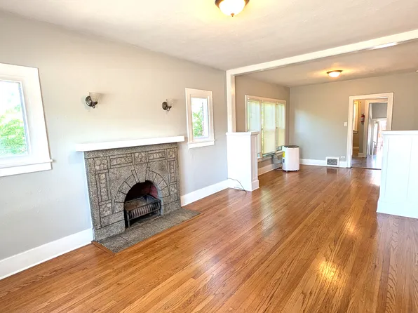 3206 N York St, Denver, CO 80205