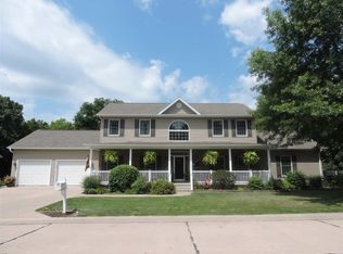 1201 Stacy Ln, Macomb, IL 61455