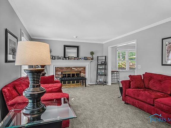 5th image of 4632 Beaconsfield Ct