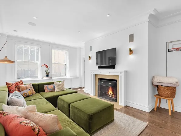 50 W 67th St, New York, NY 10023