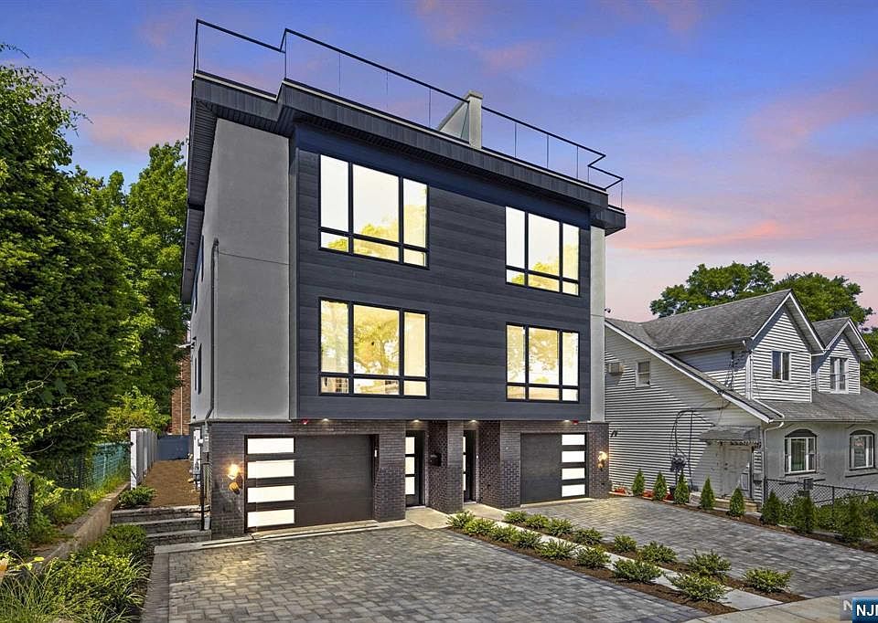 1st image of 463 Bagley Pl #463