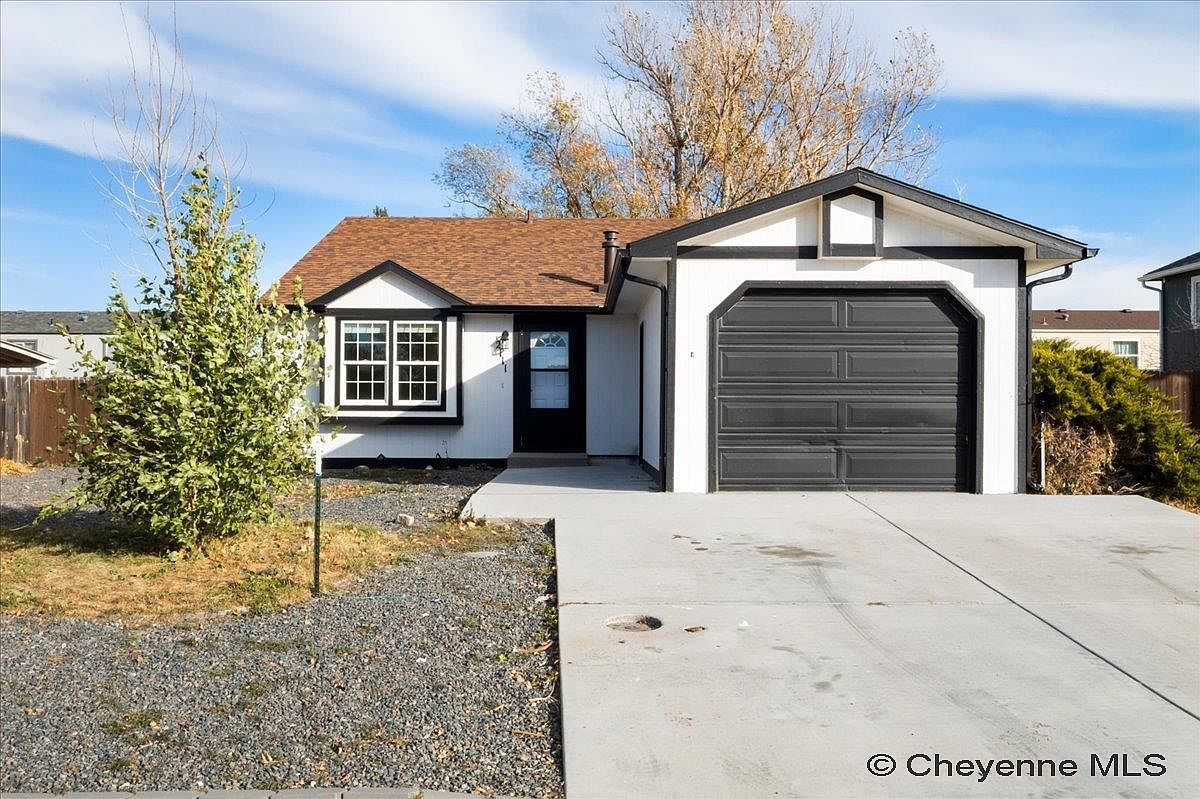 2111 Rooks Ave, Cheyenne, WY 82007 | Zillow