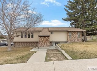 144 Oasis Dr, Pocatello, ID 83204