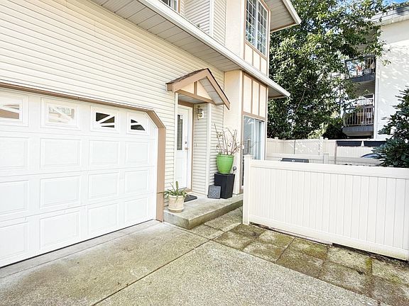 2nd image of 21409 NE Dewdney Trunk Rd #7