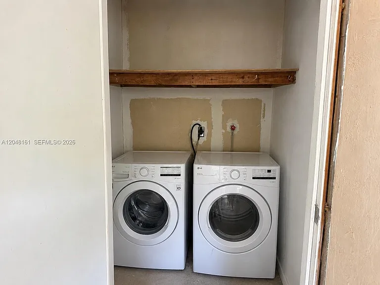 21562 SW 87th Pl — Photo 15
