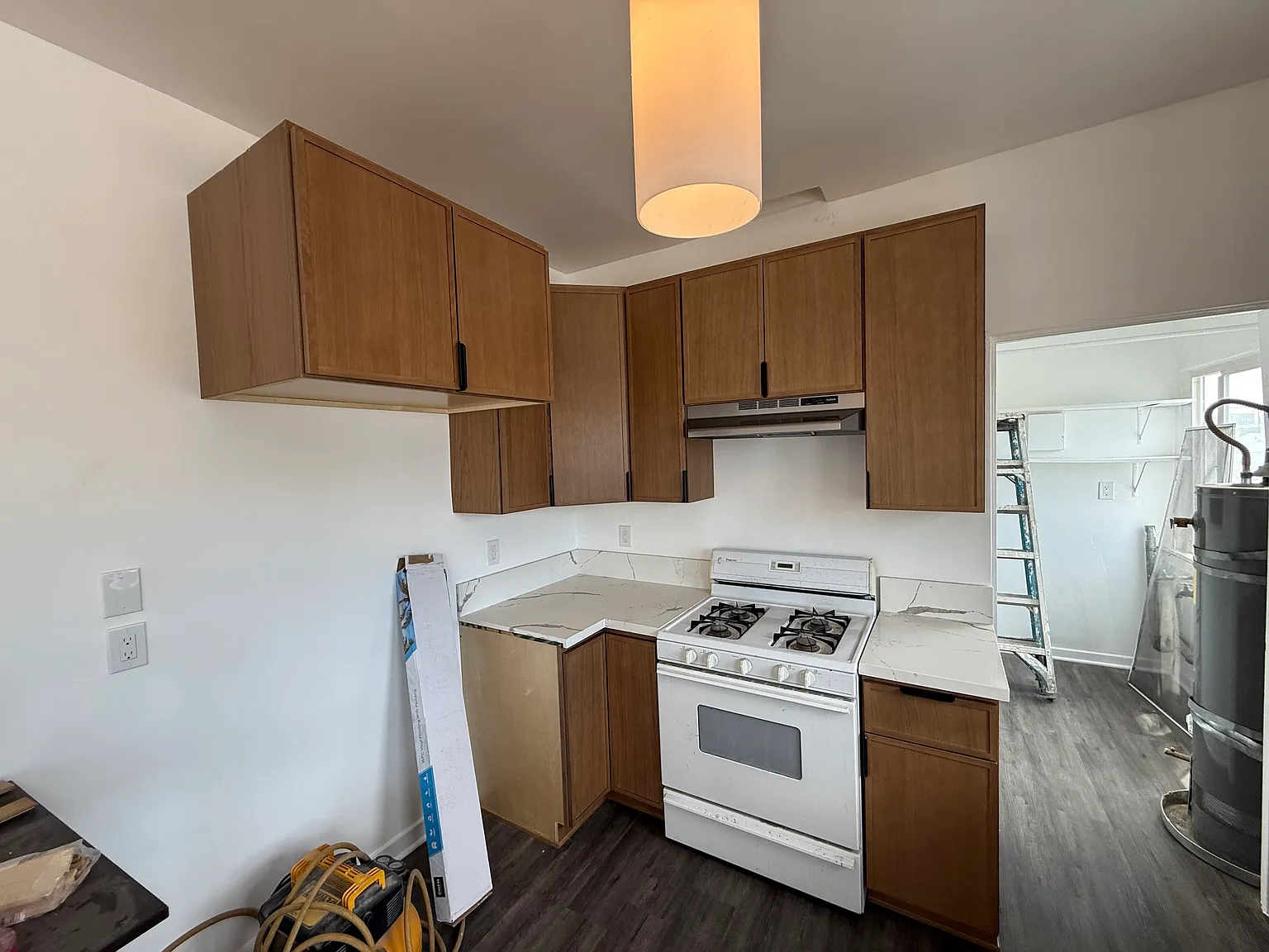 3 bed, 1100 sqft, $2,795 — Photo 1