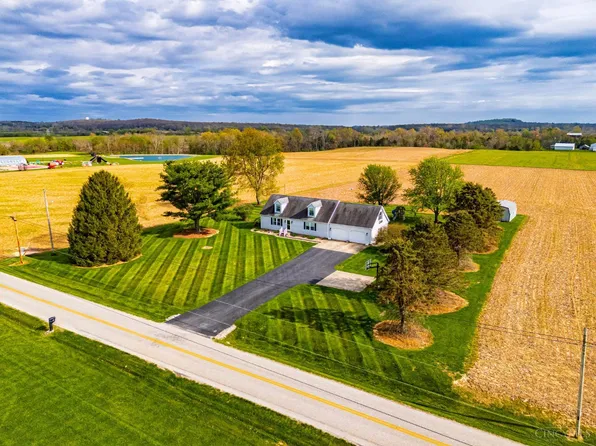 1217 Coon Hill Rd, Winchester, OH 45697