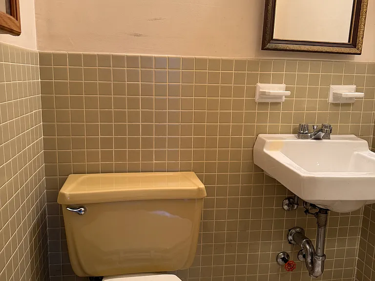 2867 Zulette Ave #2 — Photo 8