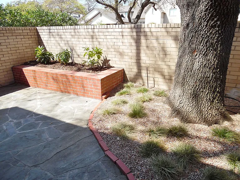 4715 Lafayette Ave — Photo 39