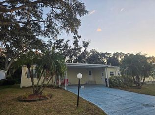 8414 Castle Garden Rd, Palmetto, FL 34221