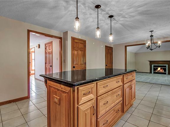 4th image of 5102 Eastbrooke Pl
