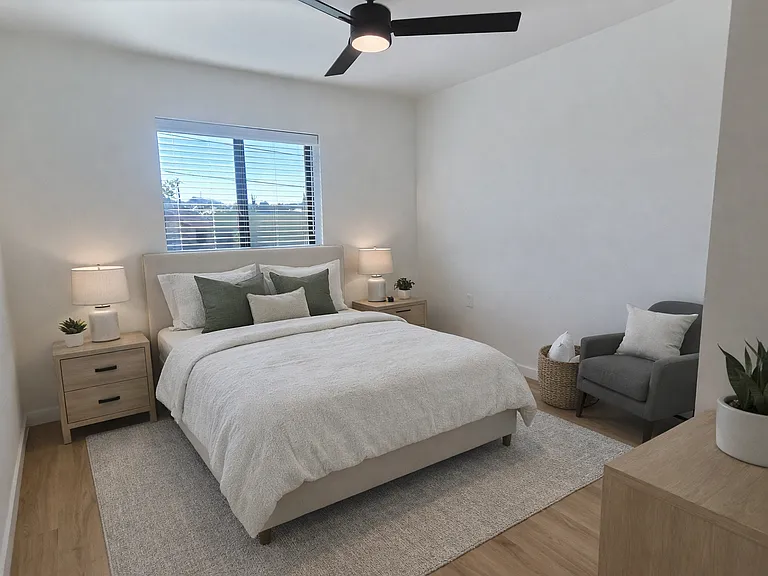 2502 E Paradise Ln #1 — Photo 21