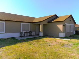 490 S Saguaro Dr, Apache Junction, AZ 85120