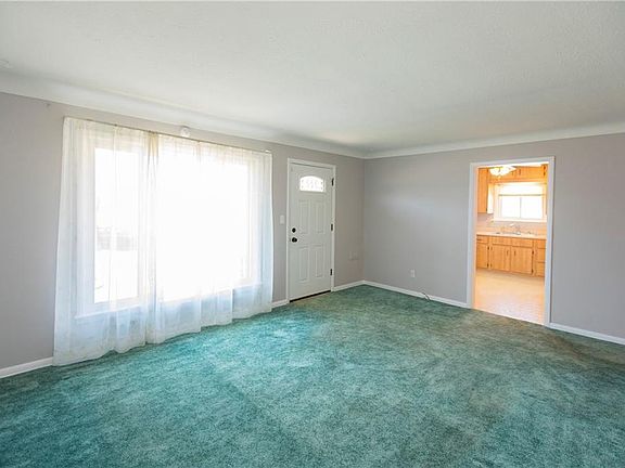 4th image of 4565 W 223rd St