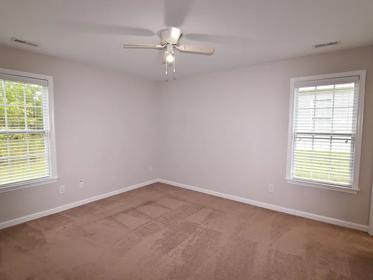 1942 Sapphire Rd — Photo 23