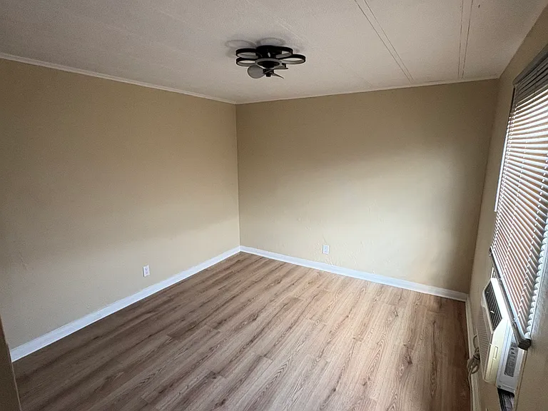 1407 Colonneh — Photo 12