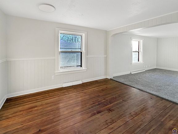 5th image of 1014 NE Poplar St