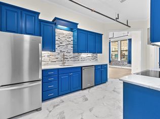 300 Forrest St #203, Hattiesburg, MS 39401