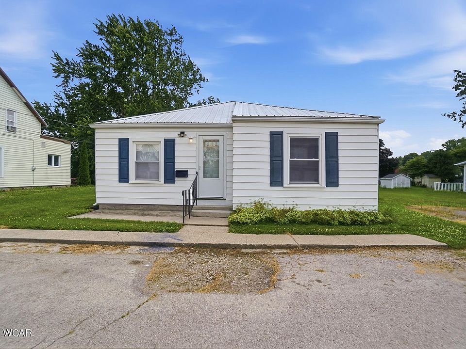 1st image of 218 Darwin St