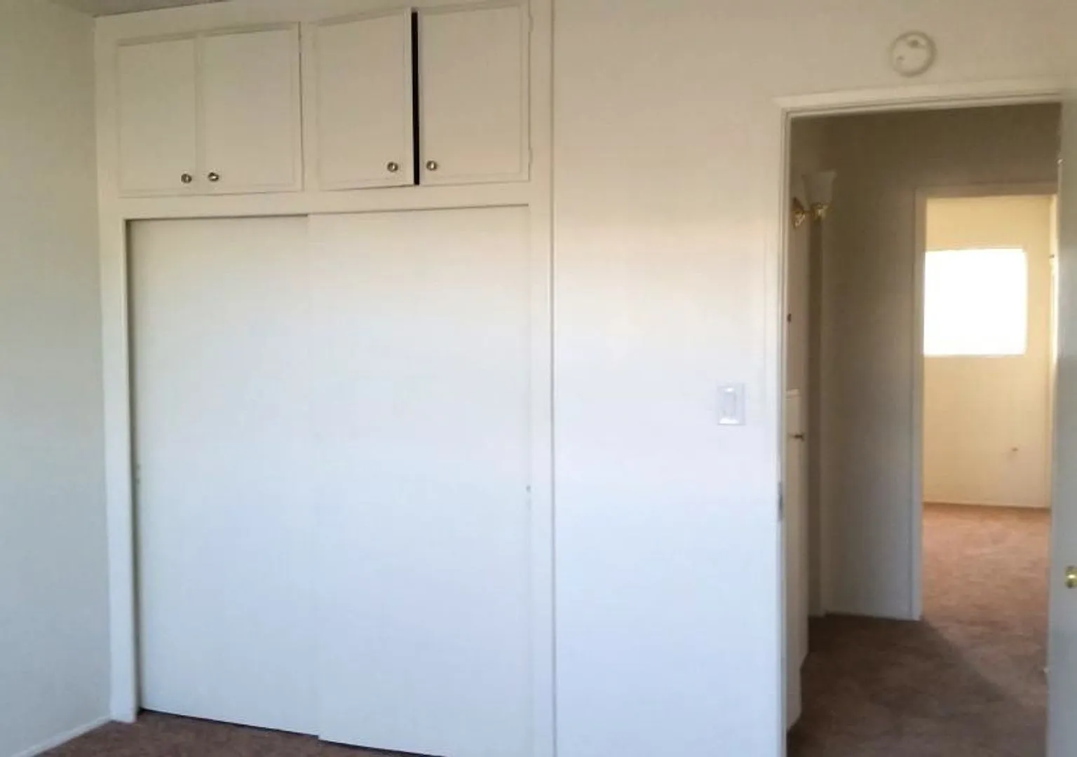 Lovely 2 bedroom 1 bath apt. in Pasadena! — Photo 4