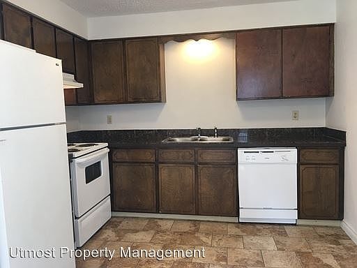 2nd image of 1924 Dorothy St APT 1