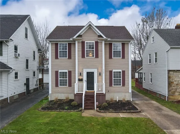 2180 Cranston Rd, University Heights, OH 44118
