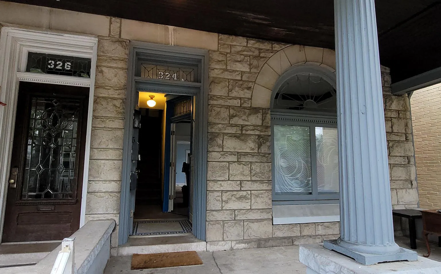 1 bed, 2039 sqft, $1,100 — Photo 4