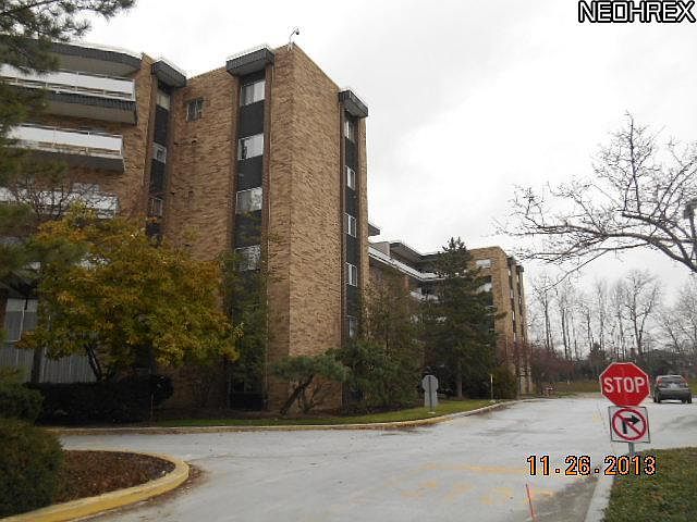 1st image of 2112 Acacia Park Dr APT 315