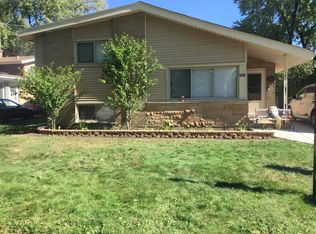 8925 Birch Ave, Morton Grove, IL