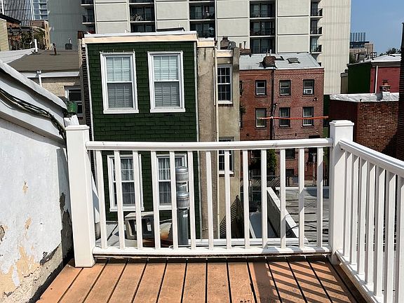 5th image of 1309-11 South St Floor 11-3