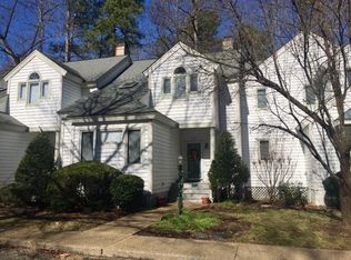 5832 Rivers Landing Ter, White Stone, VA 22578