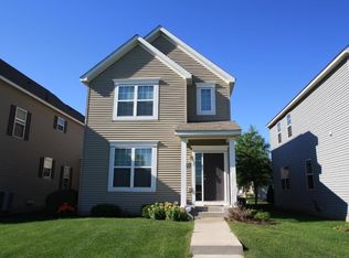 1415 Savanna Dr, Shakopee, MN 55379
