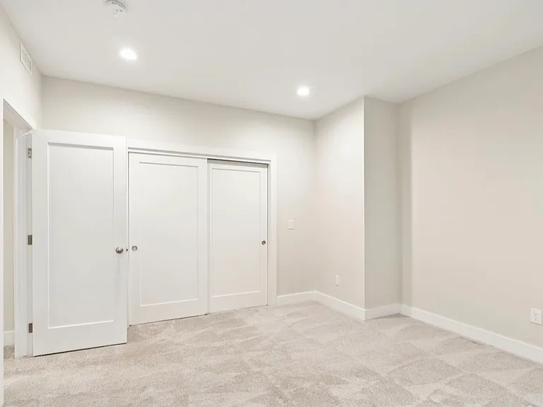 3075 S Delaware St — Photo 27