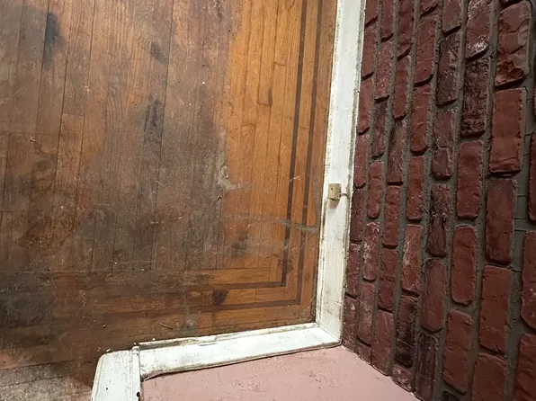 1301 86th Street image 1 of 4