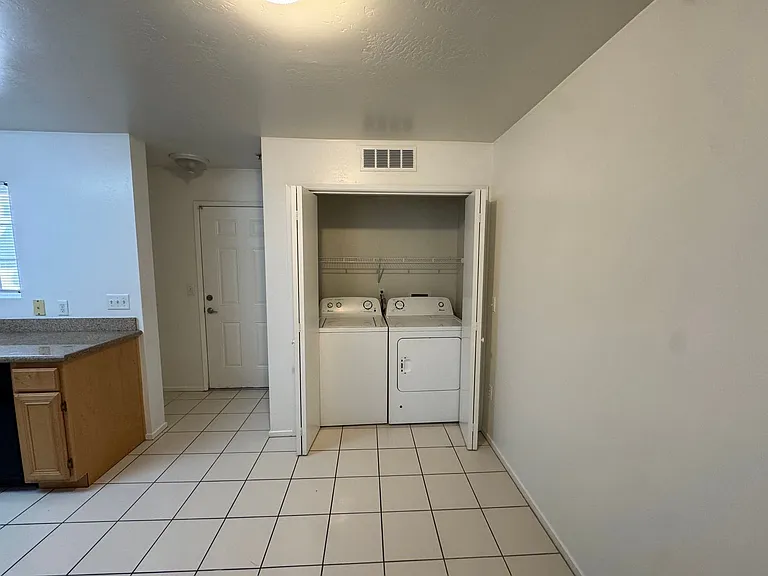 600 Hosking Ave #48 — Photo 5